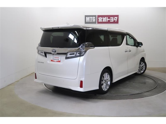 納車前にしっかり点検してお渡ししております。全店舗サービス工場も併設しております。納車後も安心してお任せ下さい。