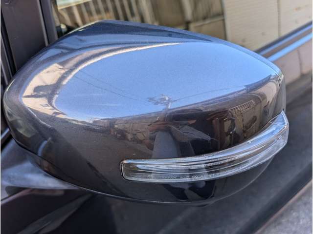 この車の複数画像と動画にてより細かな部分を載せているので是非見て頂けたらと思います！