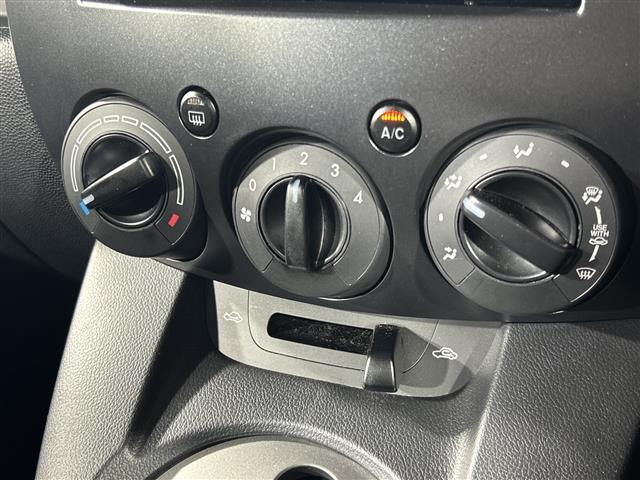 【運転席操作部】快適なドライブを楽しむための機能が装備されています！運転席から触れるので、使いやすいです！除菌プランいれていただくと、さらに清潔で安心していただけます！