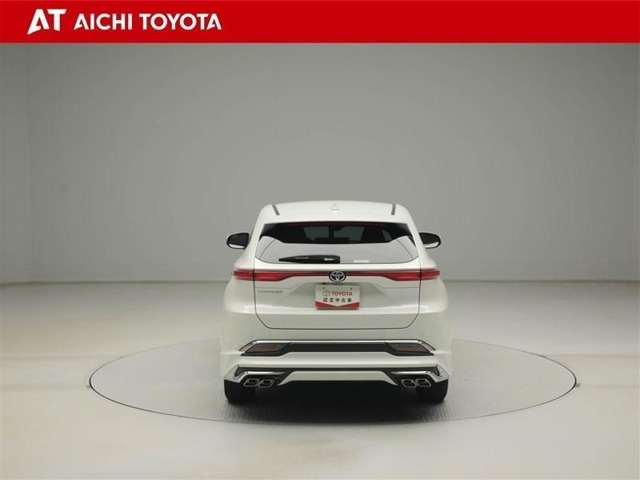 『TOYOTA認定中古車』は「まるごとクリーニング」で綺麗な内外装、「車両検査証」はプロによるチェック、買ってからも安心の「ロングラン保証」、3つの安心安全を標準装備したトヨタのブランドU-Carです