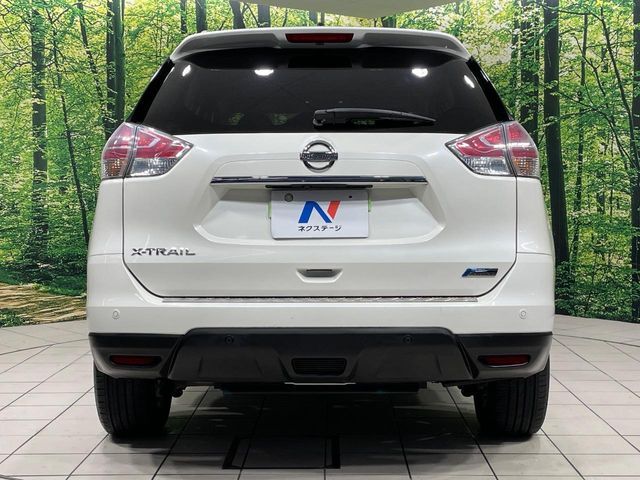 安心の最長10年・走行無制限保証（有償）をご用意。保証内容も充実はもちろん、無料点検＆オイル交換や、年中無休の全国・24時間ロードサービスも付帯されておりますのでご安心下さい。