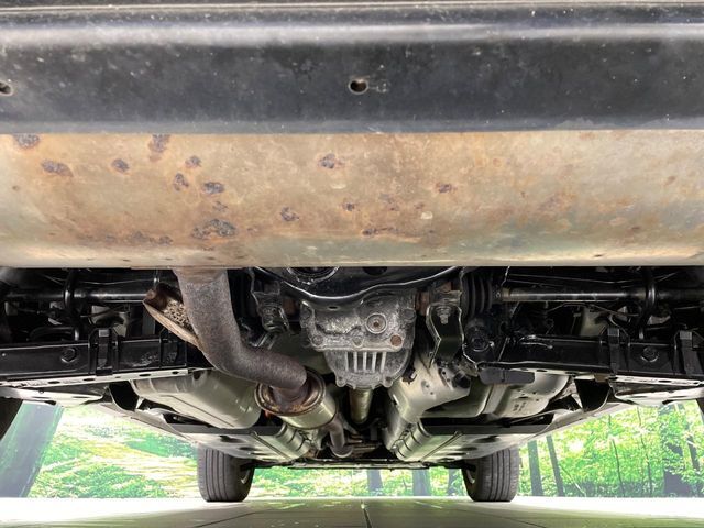 下回りがきれいなうちに、防錆加工の施工がオススメ。降雪地域はもちろん、沿岸部にお住いの方や、趣味でマリン・ウィンタースポーツをされる方にご好評いただいております。