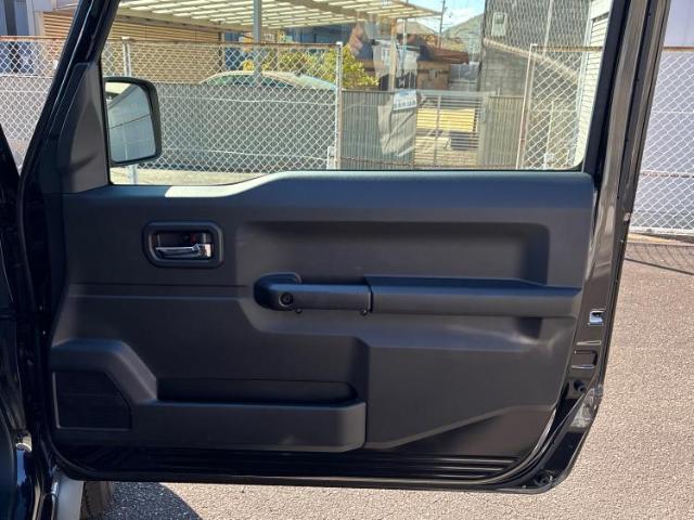 WECARSの在庫ページをご覧いただき誠にありがとうございます！WECARSは「お客様第一」をモットーにお客様のカーライフを全力でサポートいたします！