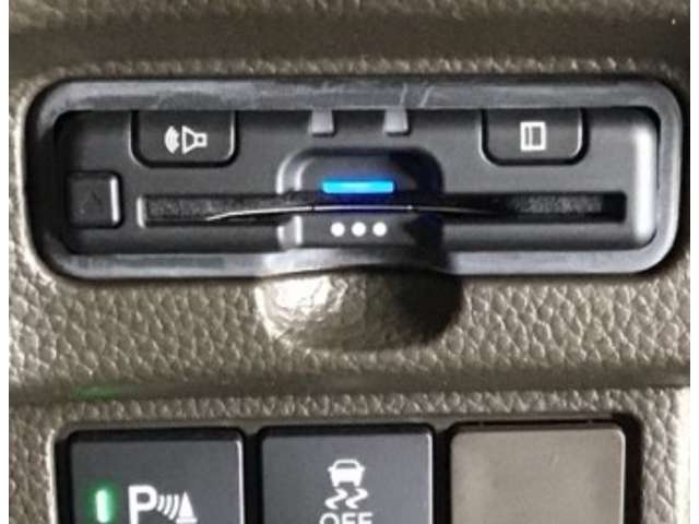 ETC付いてます。ETCが使用可能な道路通行料はキャッシュレスでスマートに走行できます。再セットアップして納車致します