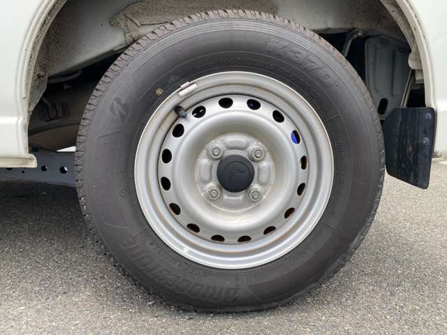 【洗車サービス】当店限定！！年会費で何度でも手洗い洗車受け放題！！お仕事終わりにふらっとお出かけ帰りに会員数急増中です！！