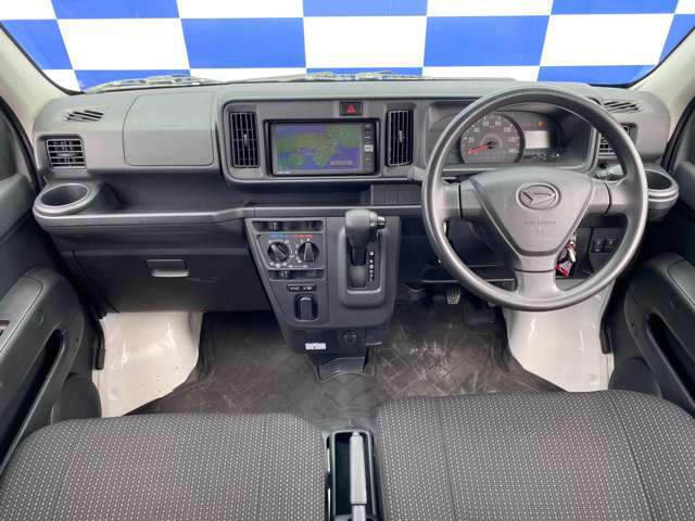 【洗車サービス】当店限定！！年会費で何度でも手洗い洗車受け放題！！お仕事終わりにふらっとお出かけ帰りに会員数急増中です！！