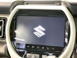 【メーカー純正ナビ】インテリアに溶け込むスタイリッシュな「専用設計」メーカーナビを装備♪視認性や操作性など基本性能にも優れ、より上質なカーライフをお楽しみいただけます。