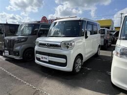 これからお車を購入し長くカーライフを楽しんで頂きたいと思い、当社スタッフは、そんな様々なお客様と安心して、楽しめるカーライフを一緒に考えてご提案させて頂いております。