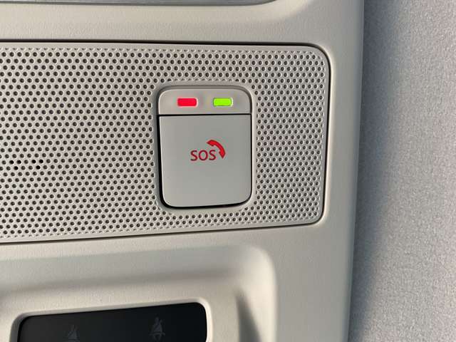 SOSコール付きなので、もしもの際にボタンをおすだけでオペレーターとつながり、緊急車両の手配や警察署の連絡などをする事が出来ます。