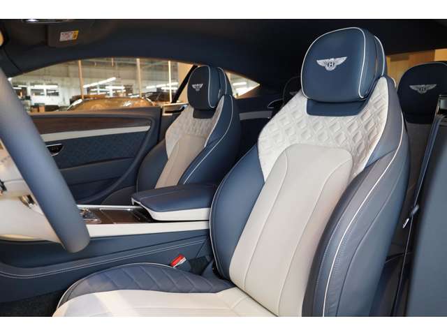 ★納車後3ヵ月又は3，000kmの販売店保証を付けさせて頂きます。詳細についてはお問い合わせください。★