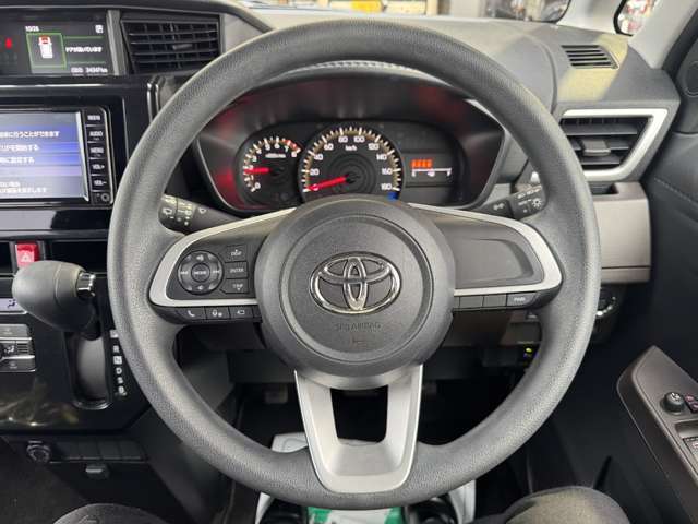 ステアリングスイッチ