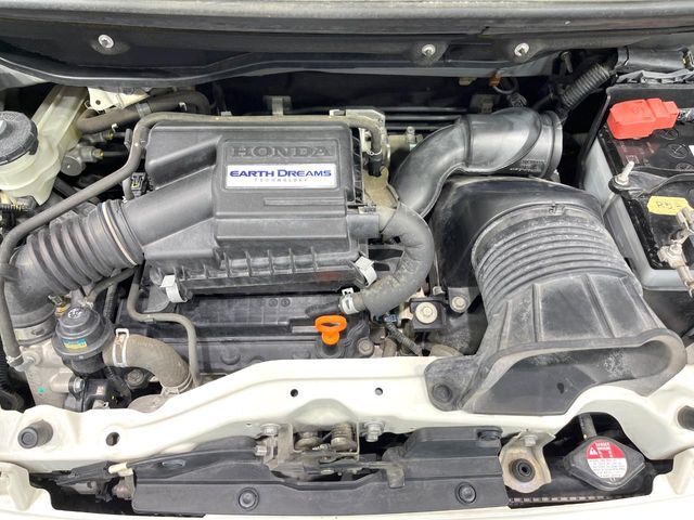 親切・丁寧な専門メカニックスタッフが応対！・車検・点検整備・事故等の修理などアフターサービスも安心。お車のカスタマイズもネクステージのサービススタッフまでご相談ください！