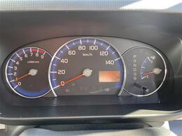 メーターがシンプルで見やすく運転しやすいですね！