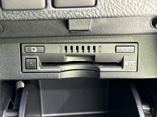 お車に合わせて無料保証以外にも、保証範囲、期間、距離を拡充させた有料保証もご用意しております！中古車の購入が初めてで不安・・・というお客様もご安心ください！