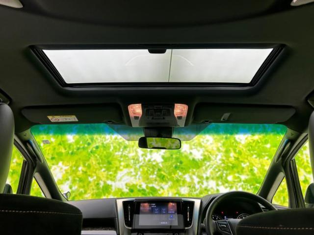 国産車から輸入車まで多様なお客様のニーズのお応えできるように、全国規模で豊富な在庫展開！車のことならWECARSへ！