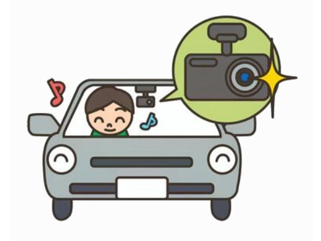 Bプラン画像：万が一の時に安心のドライブレコーダーを取り付けるプランです。日本製、海外製など各種取り扱っており、お客様のご要望に合わせて取り付けさせていただきます。※メーカー、機種によりお値段は変動致します。