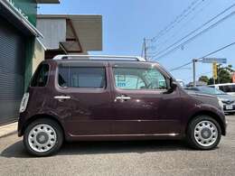 当社は全車に安心の支払総額表示！購入の際に必要な手数料や税金も明記してありますので、ご予算に合わせての検討が可能です。（支払総額は当社所定管轄区内に限ります）