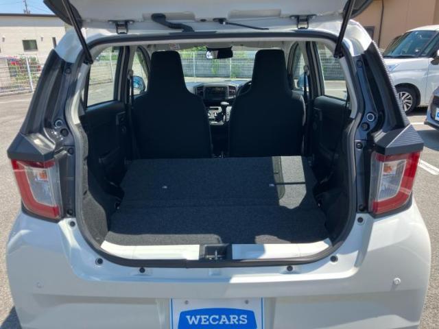 WECARS（ウィーカーズ）は全国250店舗展開！お客様が安心してカーライフをお楽しみいただけるよう社員一同心を込めてサポートいたします。