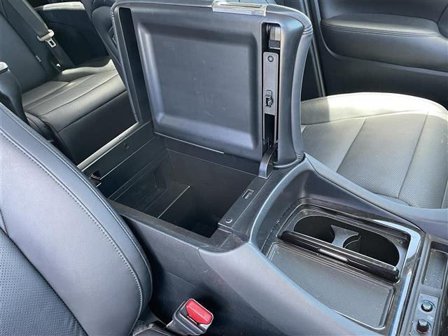 商談ルームにはキッズルームも完備しています☆お子様連れでもゆっくりとお車をお選びいただけます！