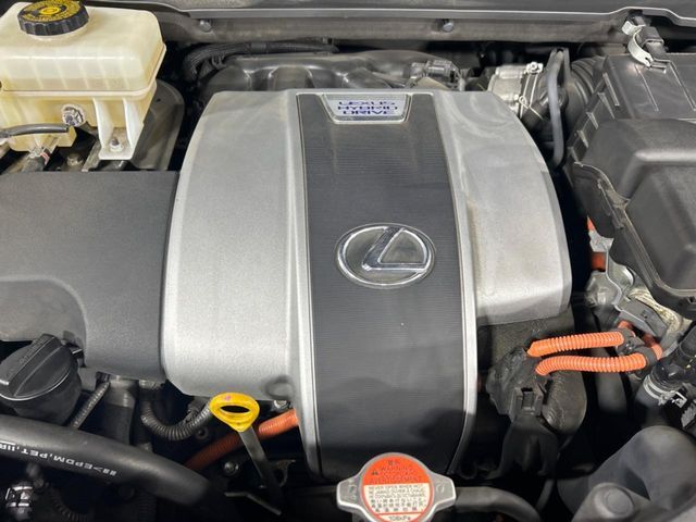 親切・丁寧な専門メカニックスタッフが応対！・車検・点検整備・事故等の修理などアフターサービスも安心。お車のカスタマイズもネクステージのサービススタッフまでご相談ください！