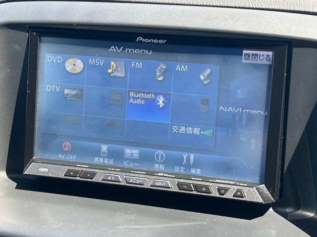 【ナビゲーション】目的地までしっかり案内してくれる使いやすいナビ。Bluetooth接続すればお持ちのスマホやMP3プレイヤーの音楽を再生可能！毎日の運転がさらに楽しくなります！！