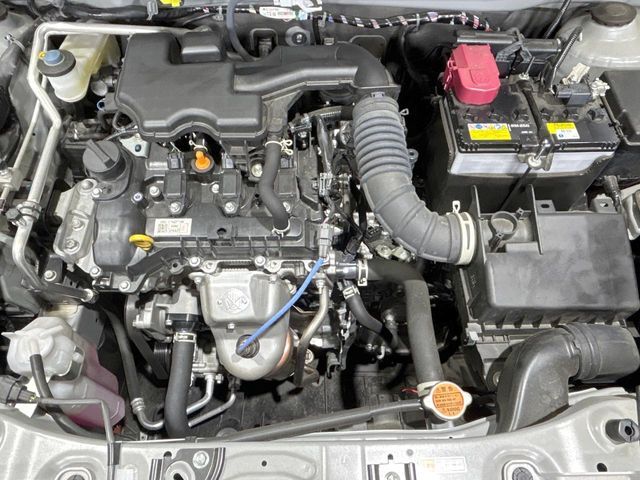 親切・丁寧な専門メカニックスタッフが応対！・車検・点検整備・事故等の修理などアフターサービスも安心。お車のカスタマイズもネクステージのサービススタッフまでご相談ください！