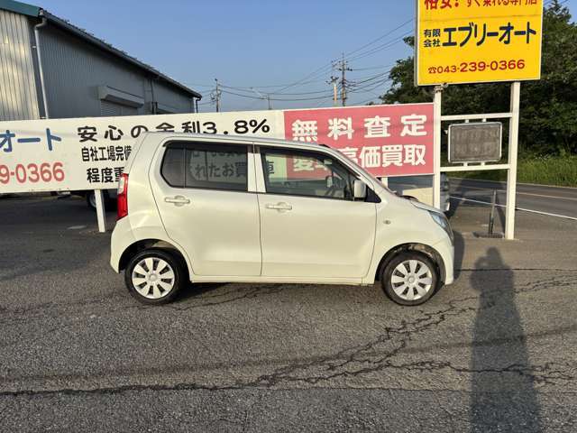 展示場横に自社整備工場も完備！　購入後のサポートも全力で対応させて頂きます！ご安心ください！