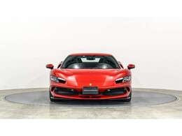 ボディカラーはスペシャルカラーRosso Imora