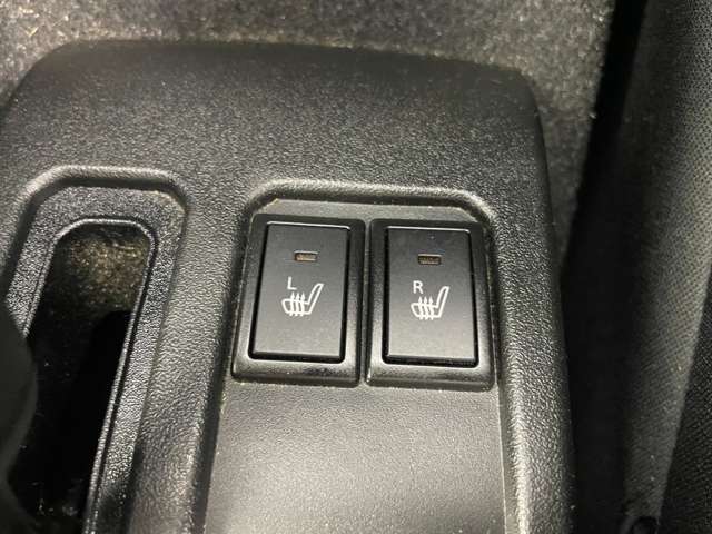 【運転席操作部】快適なドライブを楽しむための機能が装備されています！運転席から触れるので、使いやすいです！除菌プランいれていただくと、さらに清潔で安心していただけます！
