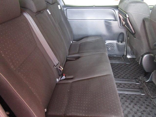 セカンドシートもこの通り本当に綺麗です！