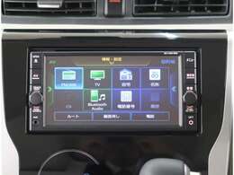 純正ナビ付です。フルセグ・Bluetooth・バックカメラ対応