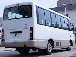 弊社は日本全国に販売納車実績が御座います。ご遠方のお客様でも安心してお問い合わせくださいませ♪