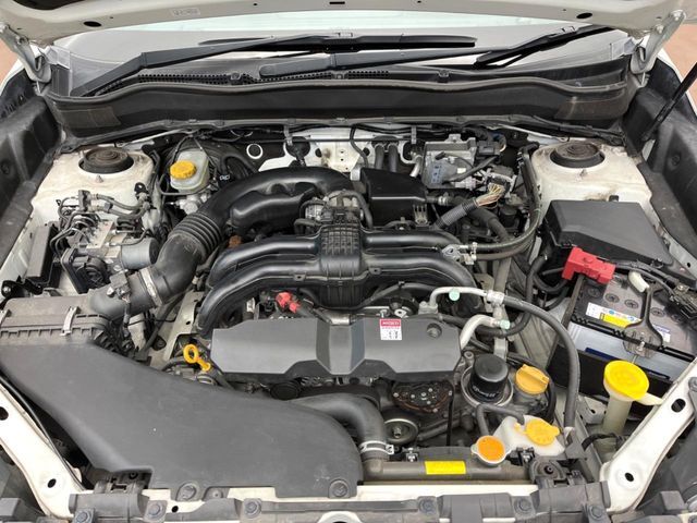 親切・丁寧な専門メカニックスタッフが応対！・車検・点検整備・事故等の修理などアフターサービスも安心。お車のカスタマイズもネクステージのサービススタッフまでご相談ください！