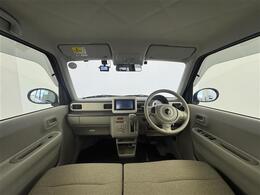 【インパネ全体】全方位で視界が広く、高い目線で運転もしやすいです！