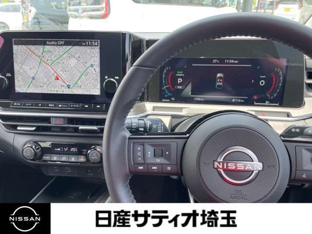 ハンドルは軽やかに回り、気持ちよく運転が出来ます。