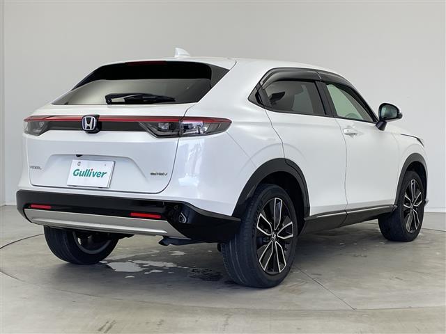 【右斜後】ガリバーの保証は、走行距離が無制限！電球や消耗品、ナビ等の社外品も保証対象。末永いカーライフに対応する充実した保証内容（保証期間によって保証内容は変わります。)