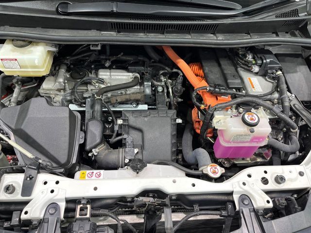 親切・丁寧な専門メカニックスタッフが応対！・車検・点検整備・事故等の修理などアフターサービスも安心。お車のカスタマイズもネクステージのサービススタッフまでご相談ください！