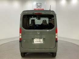【Honda認定中古車 U-Select】　は3つの安心をお約束します。　1　Hondaのプロが整備した安心。 2　第三者機関がチェックした安心。　3　購入後もHondaが保証する安心。