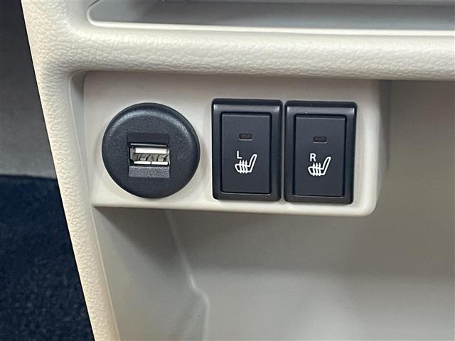 商談ルームにはキッズルームも完備しています☆お子様連れでもゆっくりとお車をお選びいただけます！