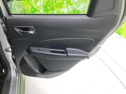 WECARSではほぼ毎日新しい在庫車両を入荷しております！お客様のこだわりを叶える1台がきっとWECARSにあるはずです！