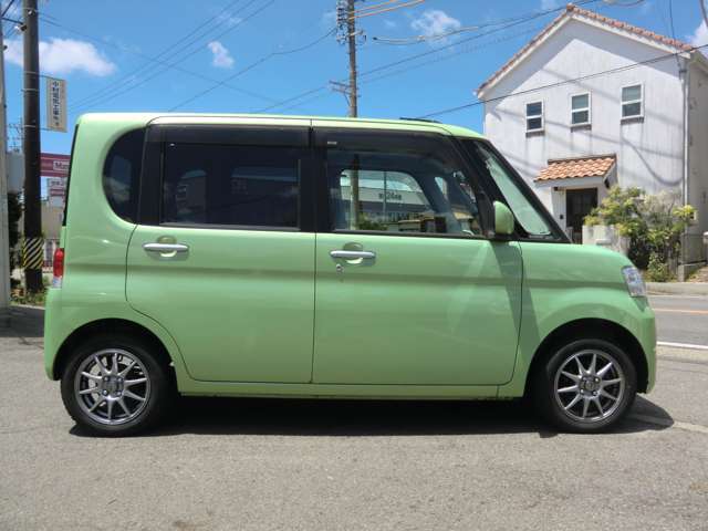 支払総額には車検費用・諸手続費用すべてが含まれております。圏内登録（三河・豊田・岡崎ナンバー）であれば店頭乗出し金額！