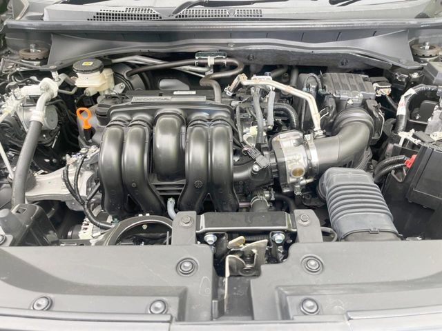 親切・丁寧な専門メカニックスタッフが応対！・車検・点検整備・事故等の修理などアフターサービスも安心。お車のカスタマイズもネクステージのサービススタッフまでご相談ください！