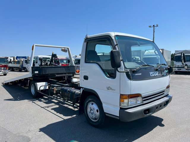 いすゞ エルフ セーフティローダー花見台製ラジコン付 2002年