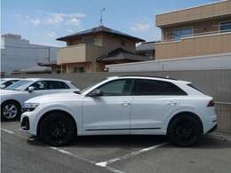 東京方面からお越しのお客様は、西一之江交差点を越えた後の仲井堀通りを即左折、更に一つ目の十字路を左折して頂きますと、西一之江交差点の反対車線店舗入り口へ進入可能となります。