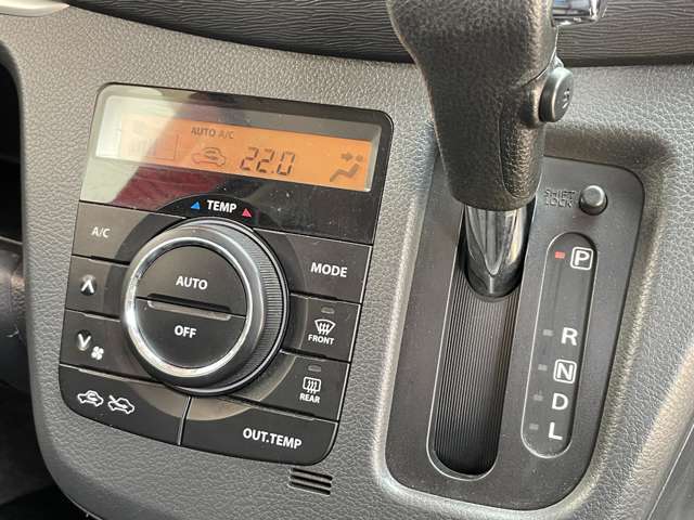 自社ローン対応車　 詳しくは弊社ホームページまで！ 　https://carlifegroup.fukuoka.jp/カーセンサー掲載車以外にも在庫車輌 多数掲載中！カーライフ福岡　福岡県糟屋郡粕屋町戸原西4丁目8-11　TEL0120-038-871