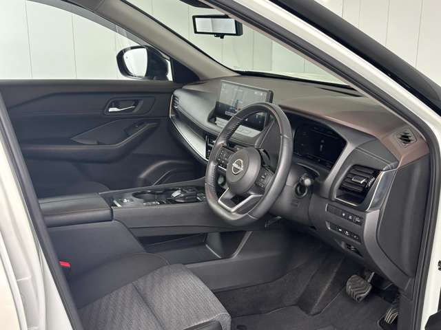 この度は当店のお車をご覧になっていただき、誠にありがとうございます。ぜひじっくりとご検討下さい。気軽にお問合せ・お見積りお待ちしております。