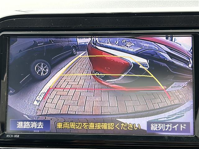 【　バックカメラ　】便利なバックカメラ装備で安全確認を頂けます。駐車が苦手な方にもオススメな便利機能です。