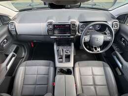 LIBERALA野々市の物件をご覧いただきまして誠にありがとうございます。心ゆくまでおクルマ選びをお楽しみください。