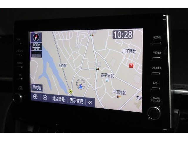ディスプレイオーディオを装備！　施設名などから、すぐに最適ルートを検索します。（機種によりナビやコネクトサービス等ご利用の際は、別途契約が必要となる場合があります）