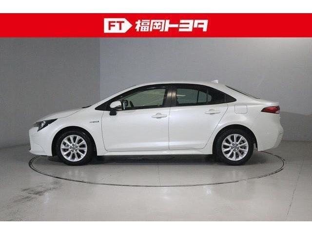 ☆トヨタ認定中古車☆ハイブリットシステム診断書と初度登録年月から10年間（走行20万キロまで）、ハイブリット機構の無料保証が付いています。